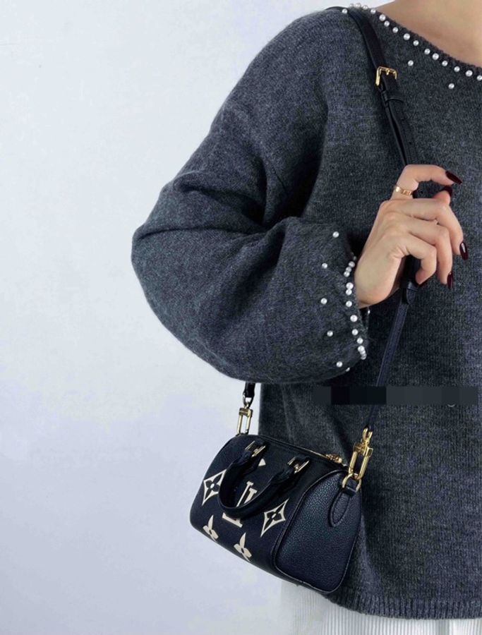 路易威登 LV speedy nano黑白熊貓全皮壓紋mini枕頭包手提包斜挎包 金扣 芯片款-9
