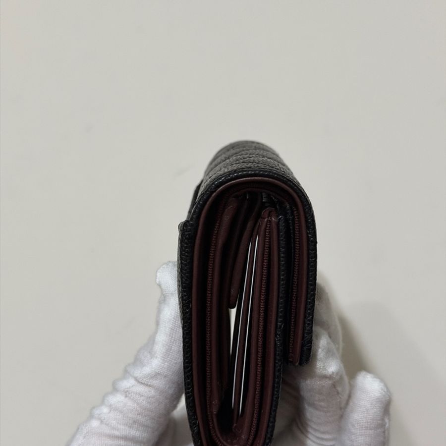 914intheair 『全新全配稀有款』Chanel 黑金牛 荔枝皮 三折短夾 內有零錢袋-31