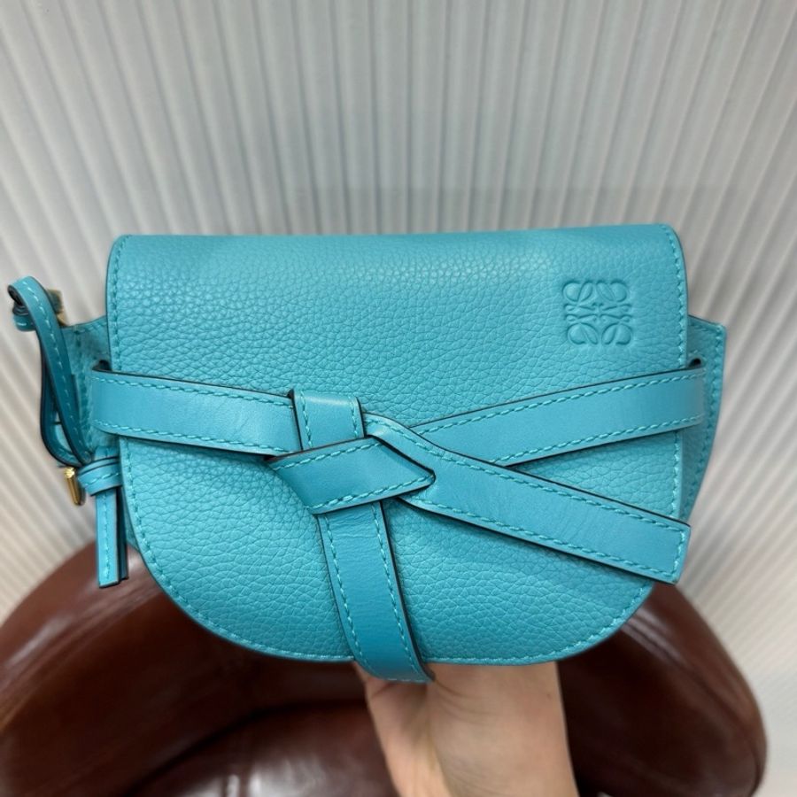 LOEWE 羅意威 Gate mini 馬鞍包/胸腰包 類似Tiffany藍-4