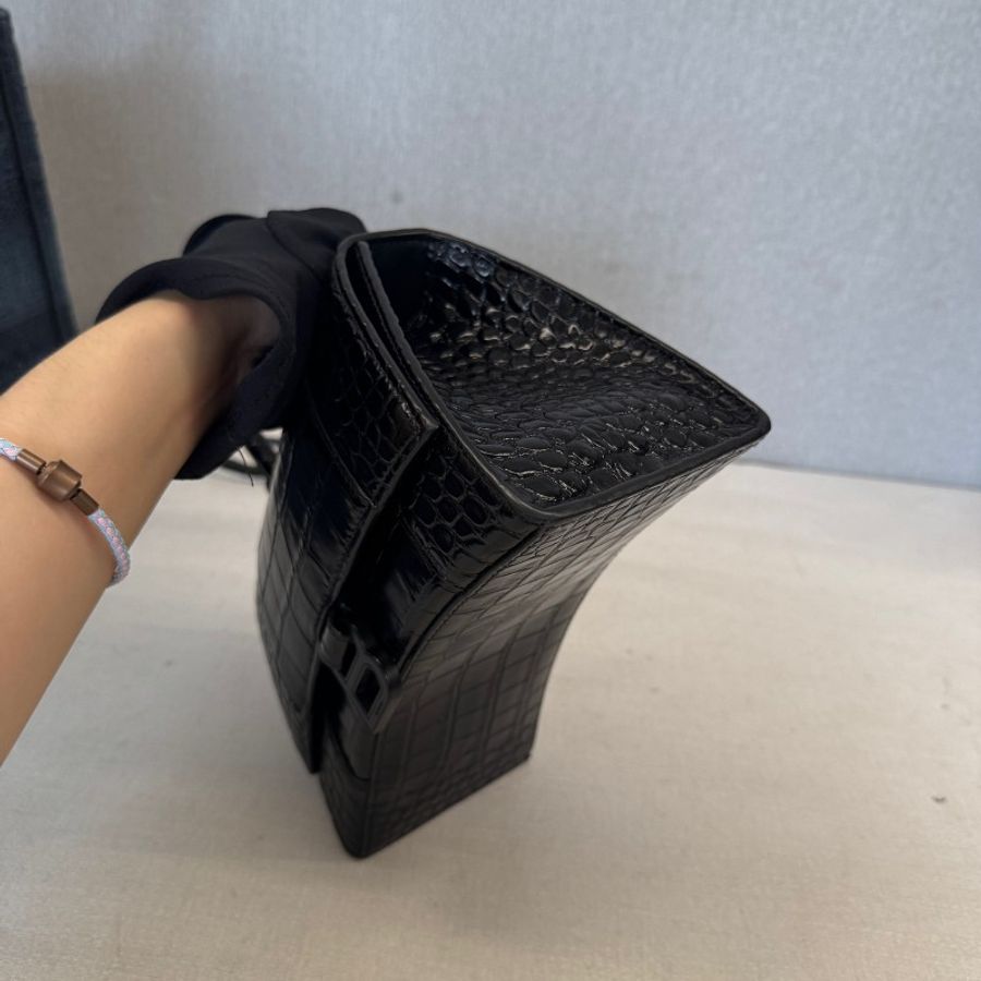 Balenciaga 鱷魚壓紋so black 沙漏包 S號-5