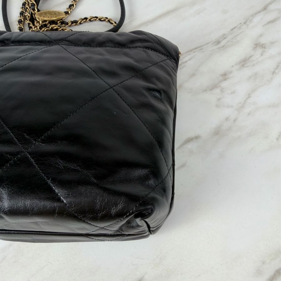 香奈兒Chanel Mini 22 Bag 黑金 迷你垃圾袋-11