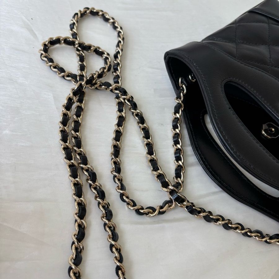 Chanel香奈兒 31bagnano黑金羊皮25年芯片款-8