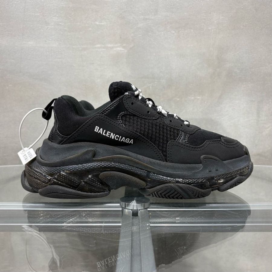 Balenciaga/巴黎世家 Triple S 老爹鞋 黑色 尺碼/41碼-3