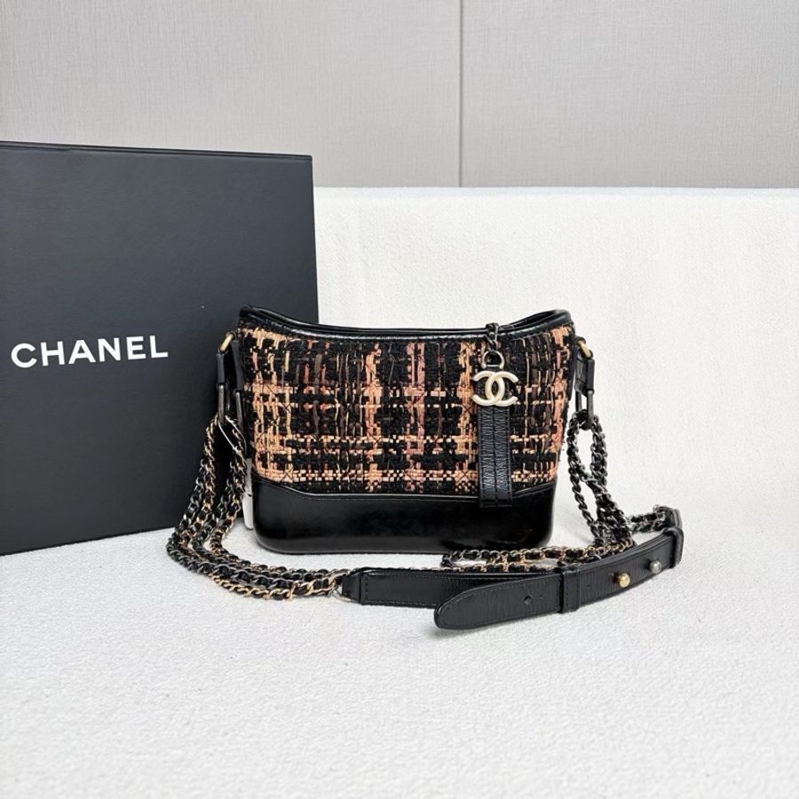 🖤 CHANEL Gabrielle 小號流浪包 粗毛呢拼皮革 粉黑配色 🖤-3