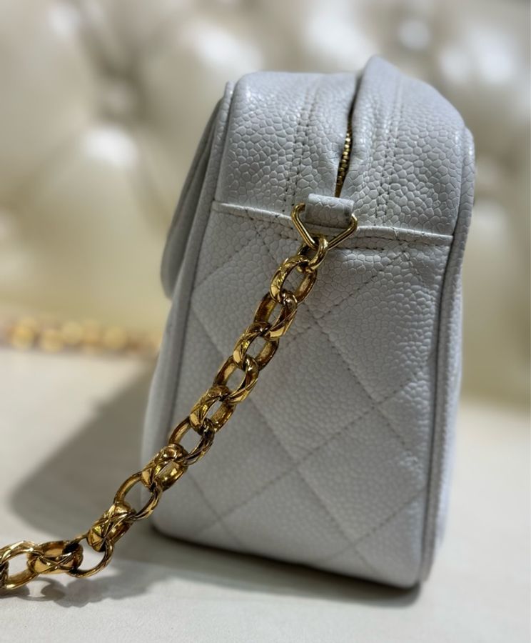 CHANEL Vintage白色Camera Bag牛皮配金鏈-3