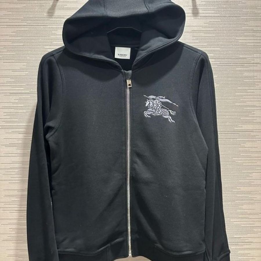 💎Han's house精品服飾💎Burberry 刺繡 戰馬 外套  現貨青年款-0