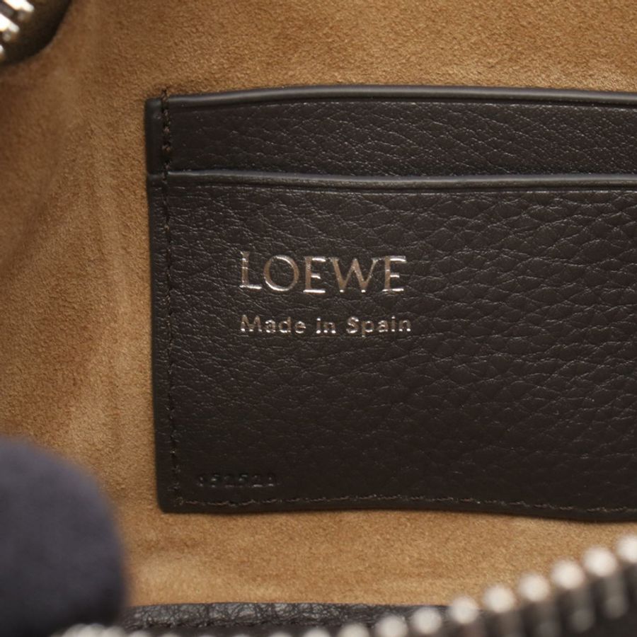 LOEWE Pebble 小號斜背包 BANBPCBX011220 皮革 灰色 新款 男士-3