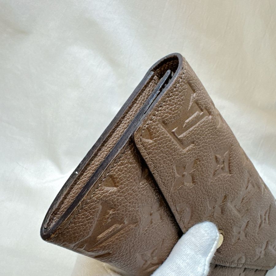 Louis Vuitton Sarah摩卡壓紋長夾 LV皮夾 LV長夾 LV錢包-16
