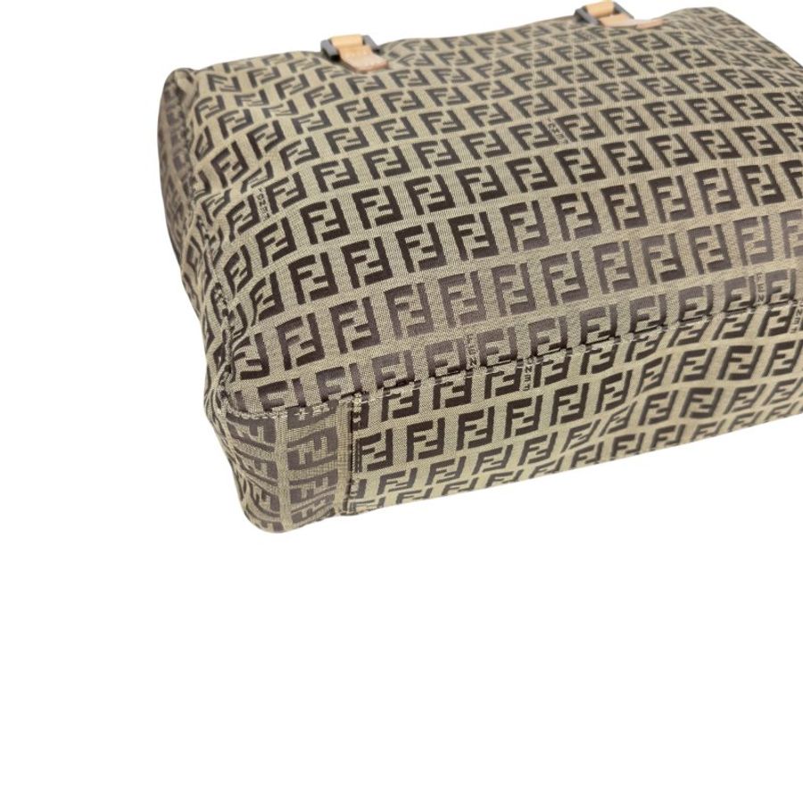 FENDI FF 肩背包-11