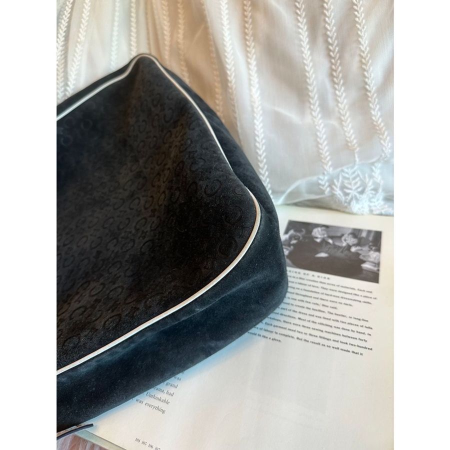 思琳Celine 中古 Vintage 男女合用 古董單肩包 復古 絕版 經典 C Macadam 老花暗紋 郵差包 斜背包 messenger bag crossbody bag-15