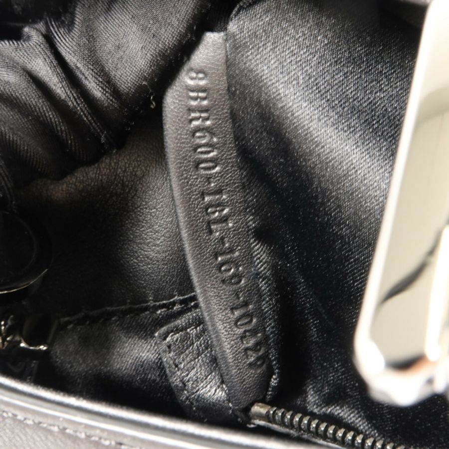 FENDI 牛皮皮革Wave Baguette肩背袋-6