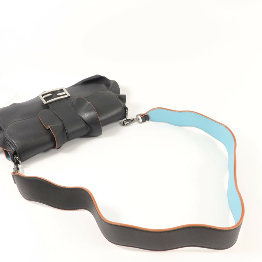 FENDI 牛皮皮革Wave Baguette肩背袋-7