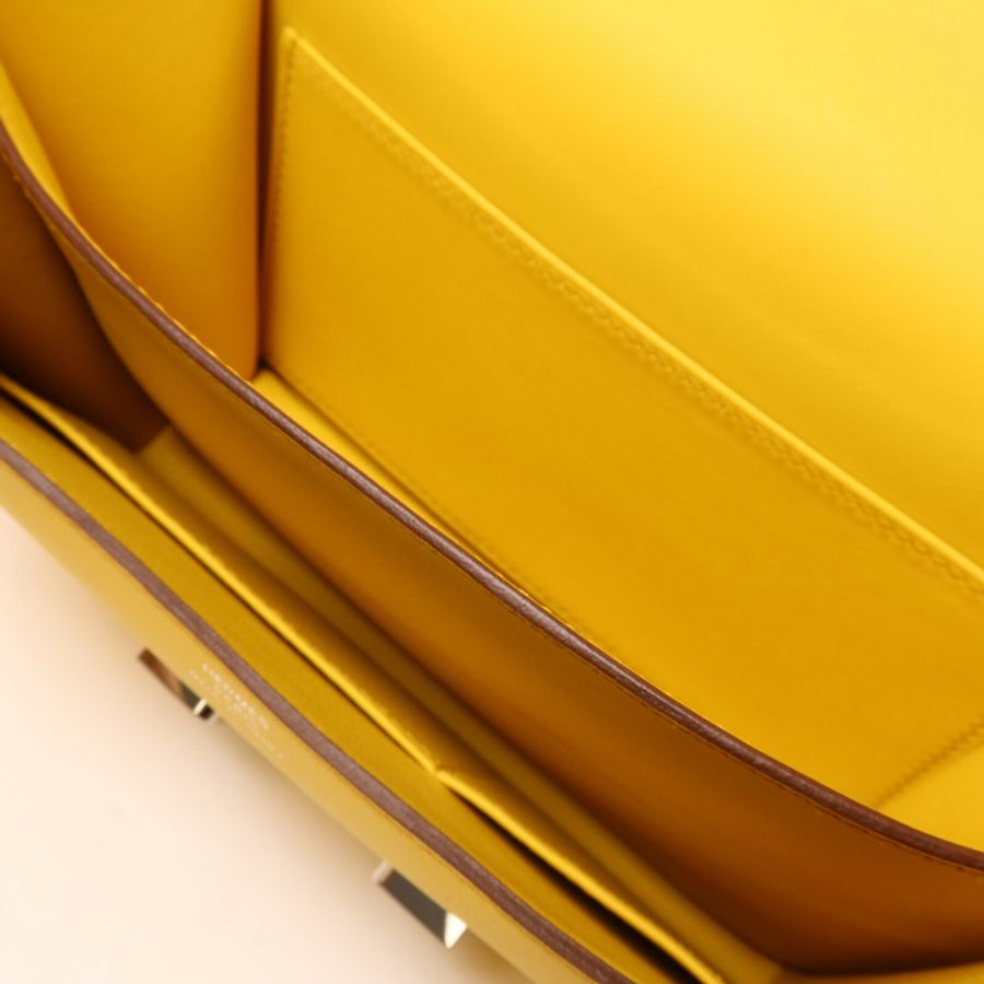 HERMES Swift皮革Constance Mini肩背袋Sun-4