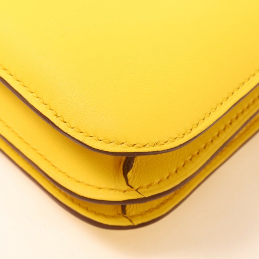 HERMES Swift皮革Constance Mini肩背袋Sun-12