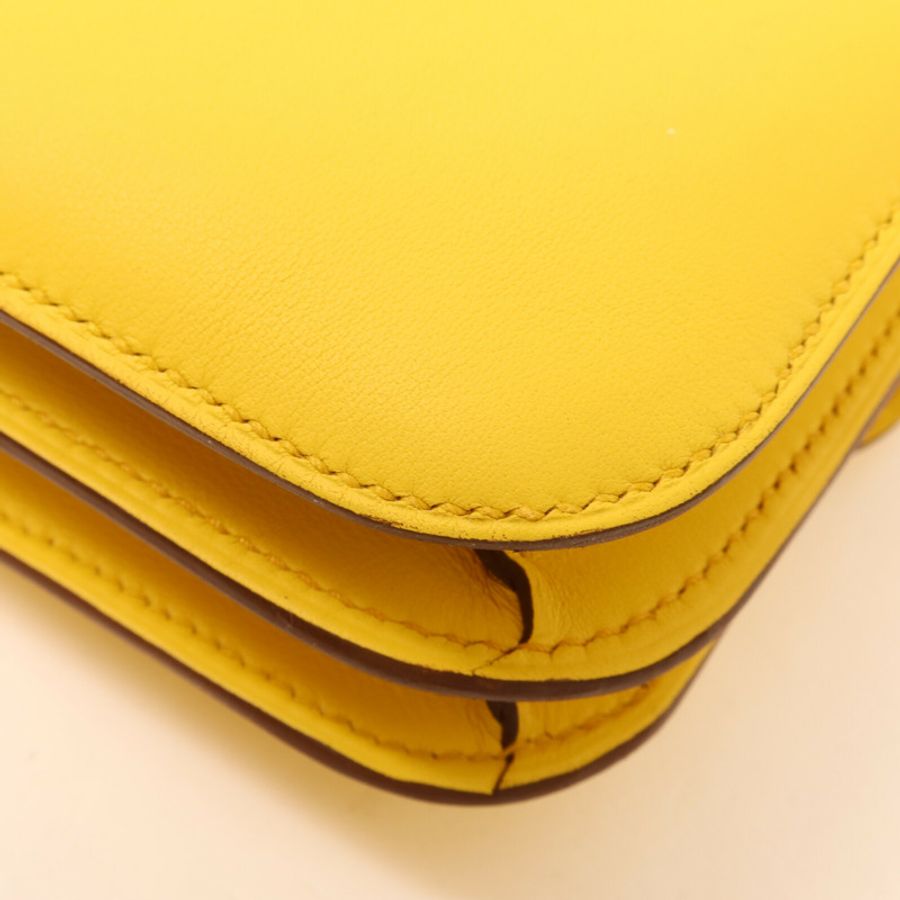 HERMES Swift皮革Constance Mini肩背袋Sun-13