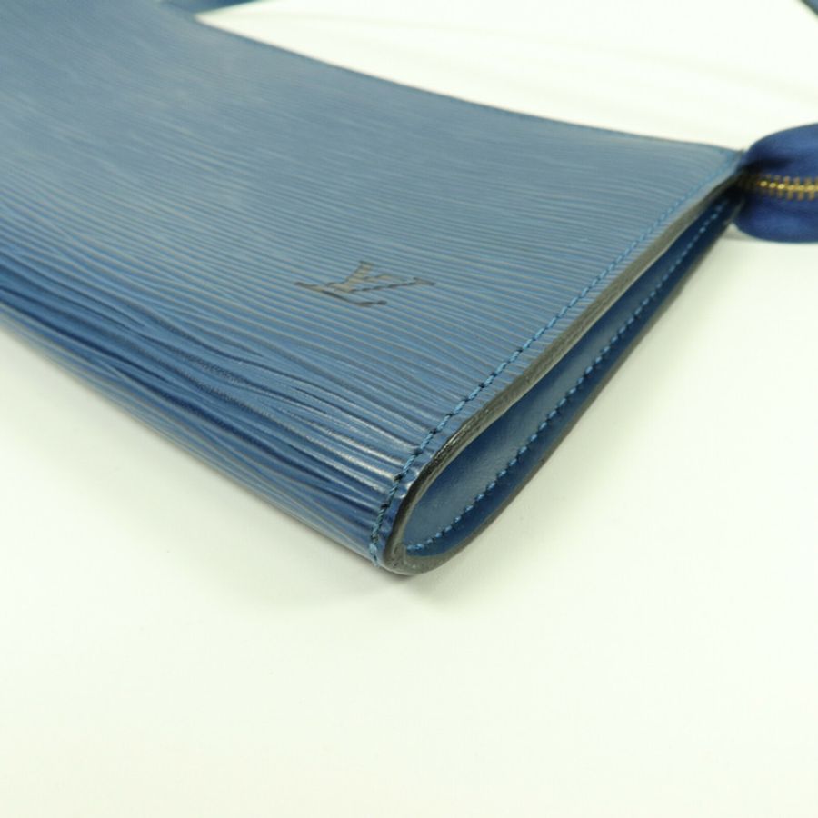 LOUIS VUITTON Epi Pochette Accessories手拿包-10