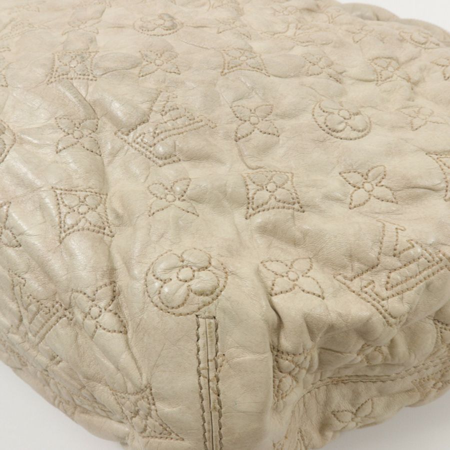 LOUIS VUITTON 羊皮皮革Nimbus GM肩背袋-13