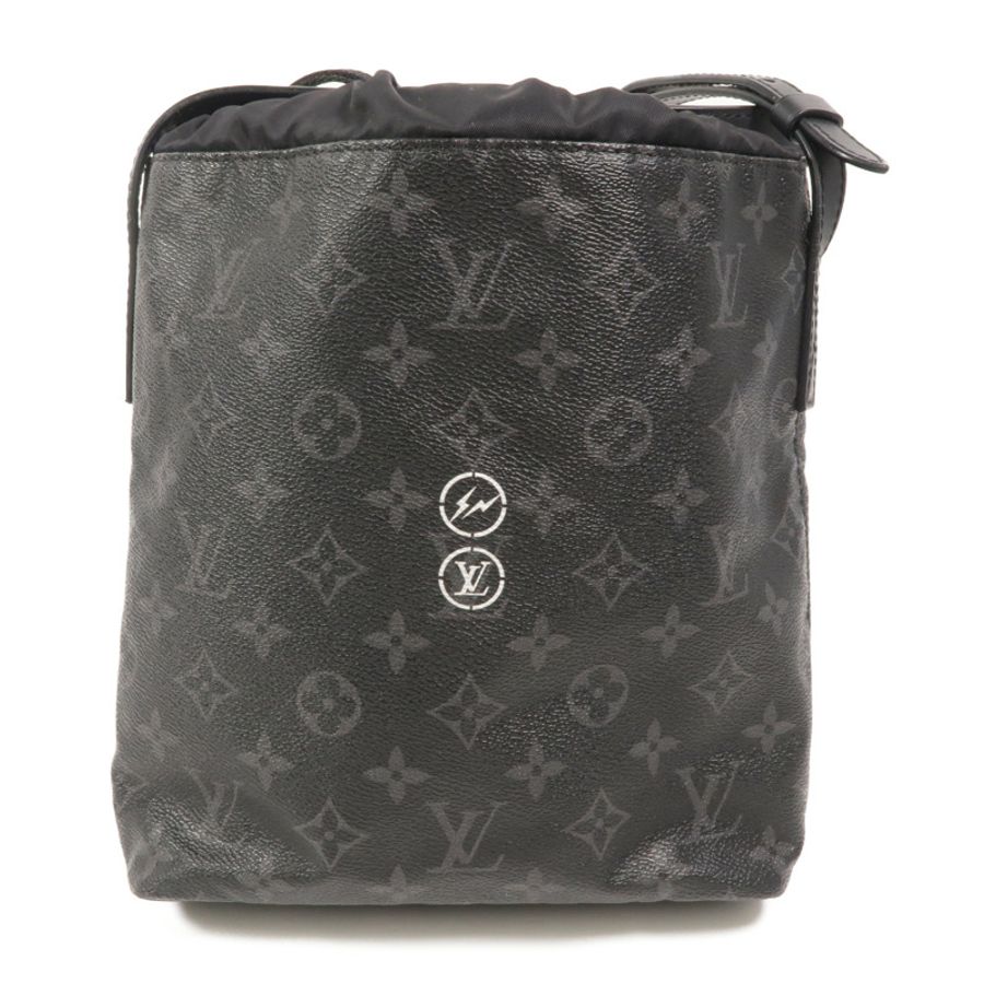 LOUIS VUITTON Monogram Eclipse LV X Fragment肩背袋-1