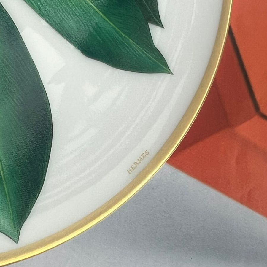 ::Hermès:: Passifolia 系列2 號陶瓷金線裝飾麵包奶油盤 Passifolia bread and butter plate n°2-2
