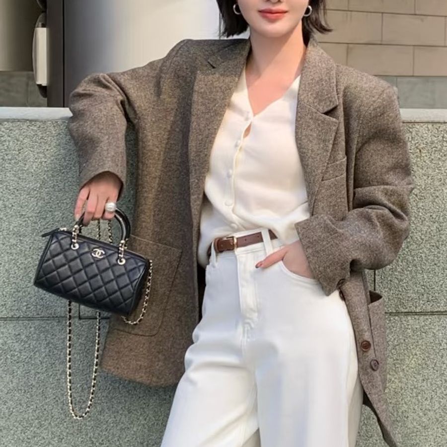 CHANEL香奈兒黑金25C保齡球斜挎包芯片款閒置全配🈶購證-7