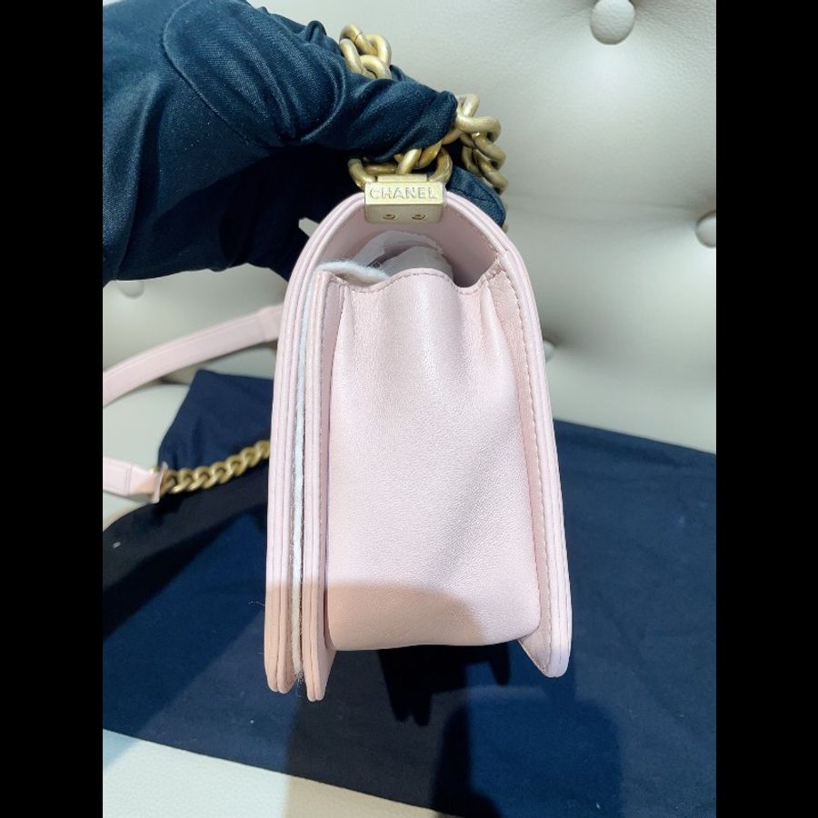 CHANEL Leboy 粉色宮廷款 中號-4