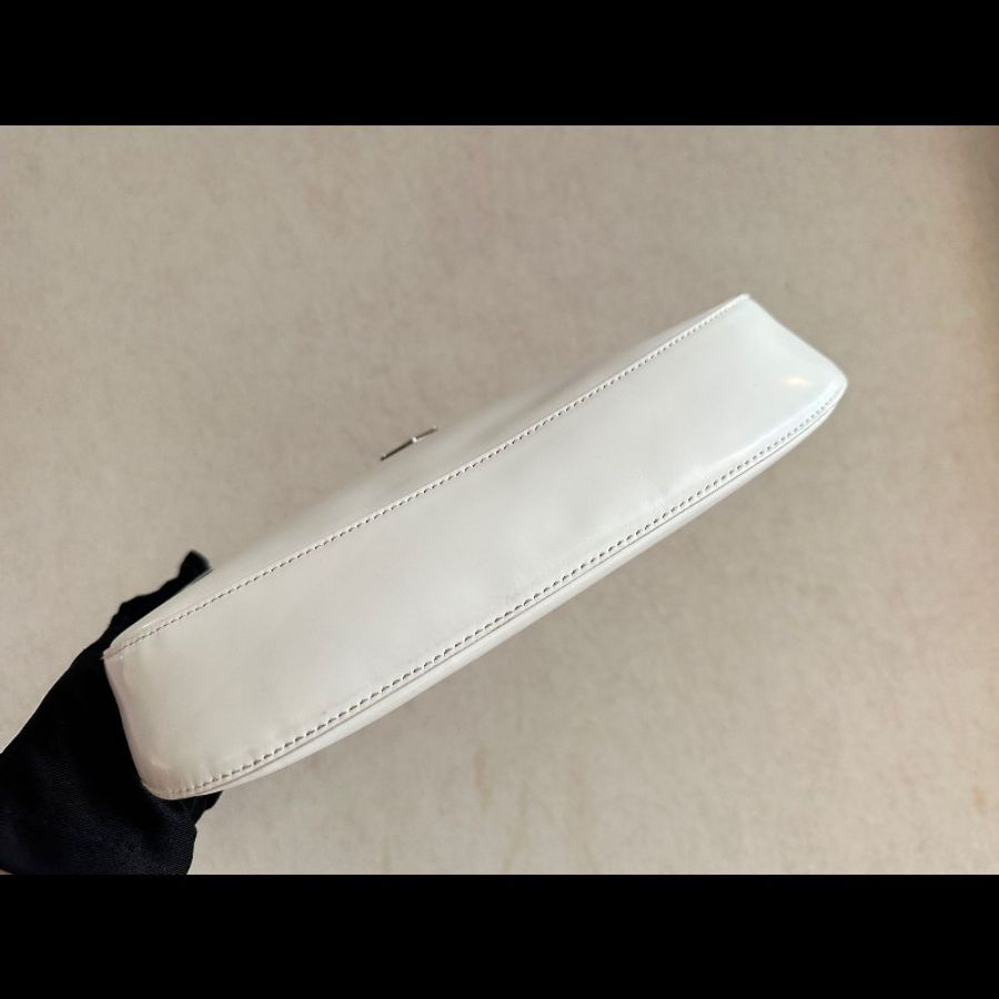 Prada 白色牛皮Cleo腋下包hobo中號-3
