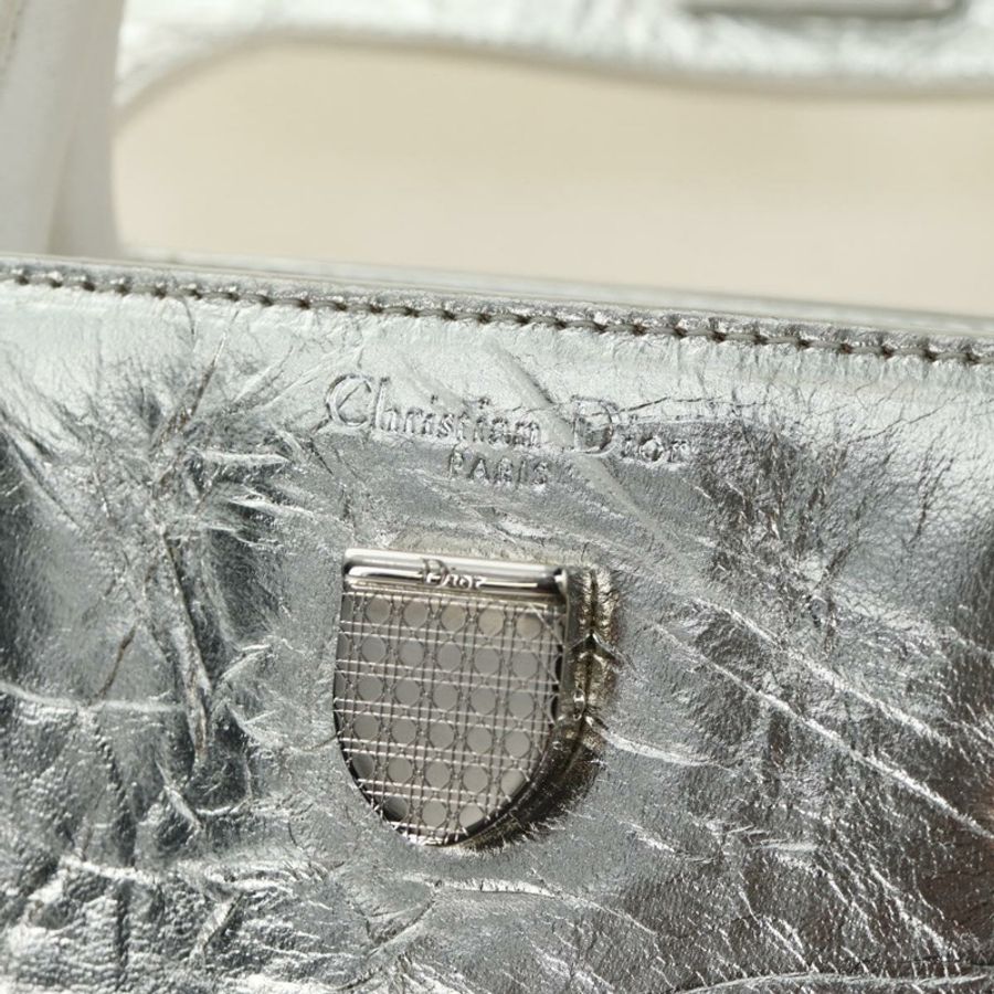 【日本直送】Christian Dior 皮革肩背包 銀色 正品 184980V-24