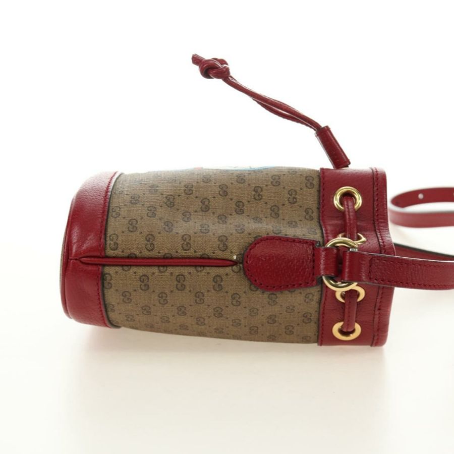 【日本直送】GUCCI GUCCI × Doraemon 聯名款 Micro GG Supreme 手提包 PVC 米色 金色 647801 正品 185900M-4