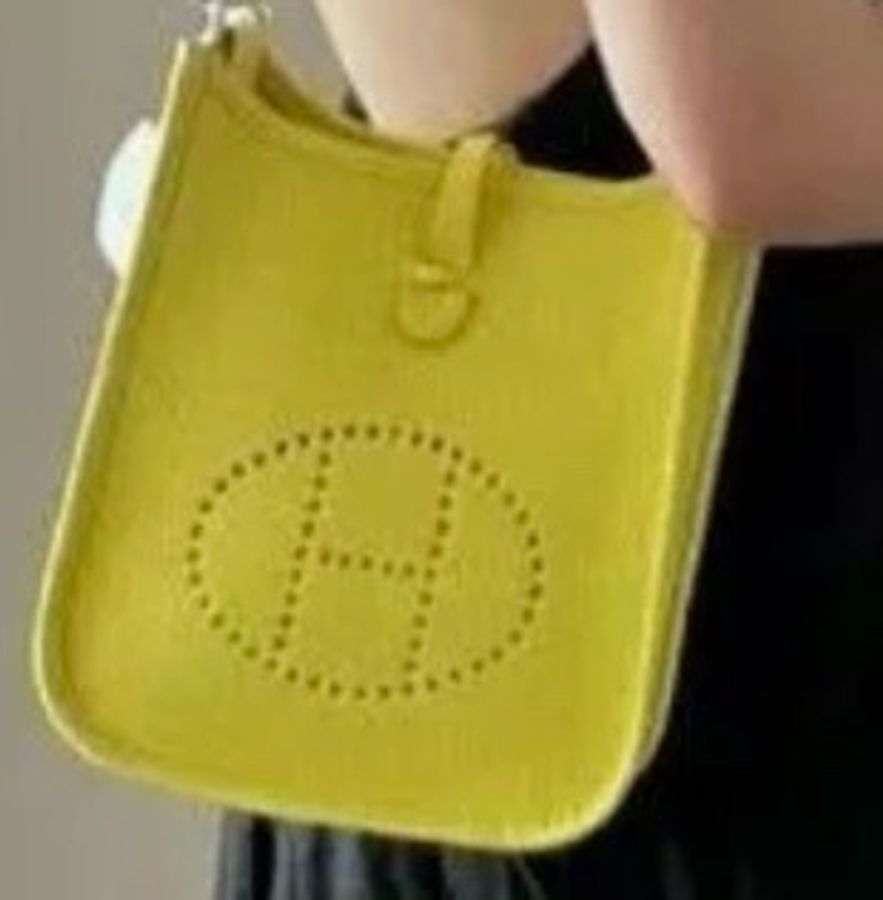 HERMES Mini Evelyne 16/檸檬🍋黃銀扣 (愛馬仕迷你伊芙琳~斜挎包)-2
