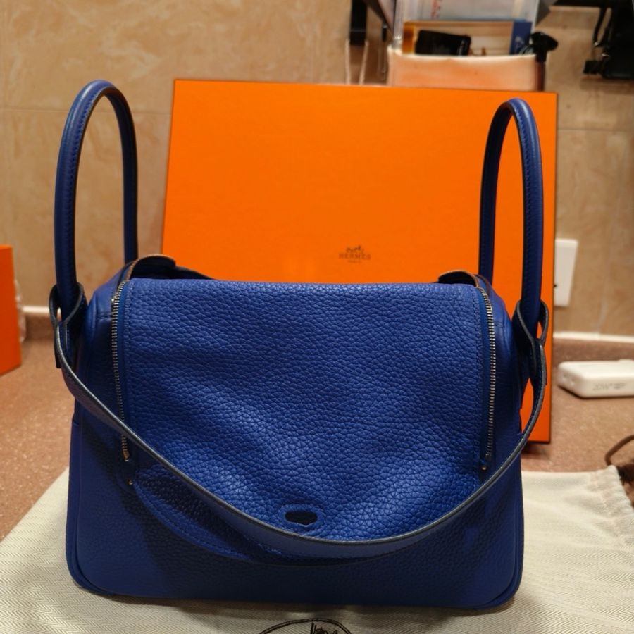 Hermes/愛馬仕 lindy 皇家藍 TC皮 銀扣 99新 底長26.5-1