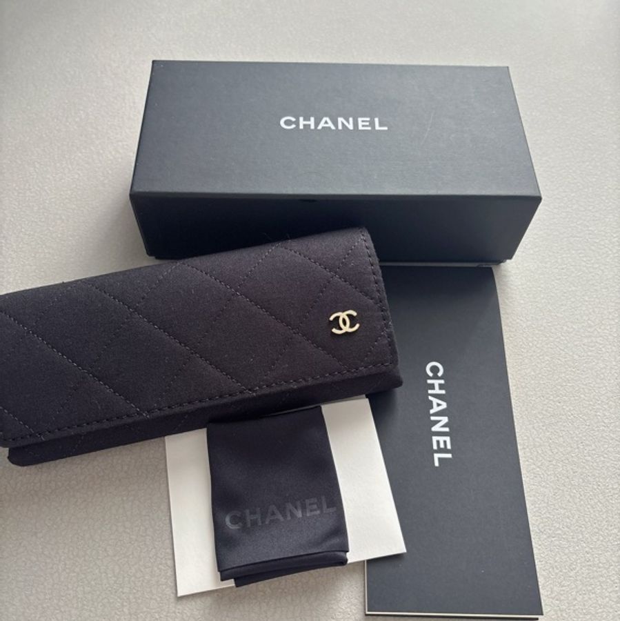 Chanel 香奈兒新款復古造型太陽眼鏡墨鏡4282 淡金字母配米色漸層鏡片-9