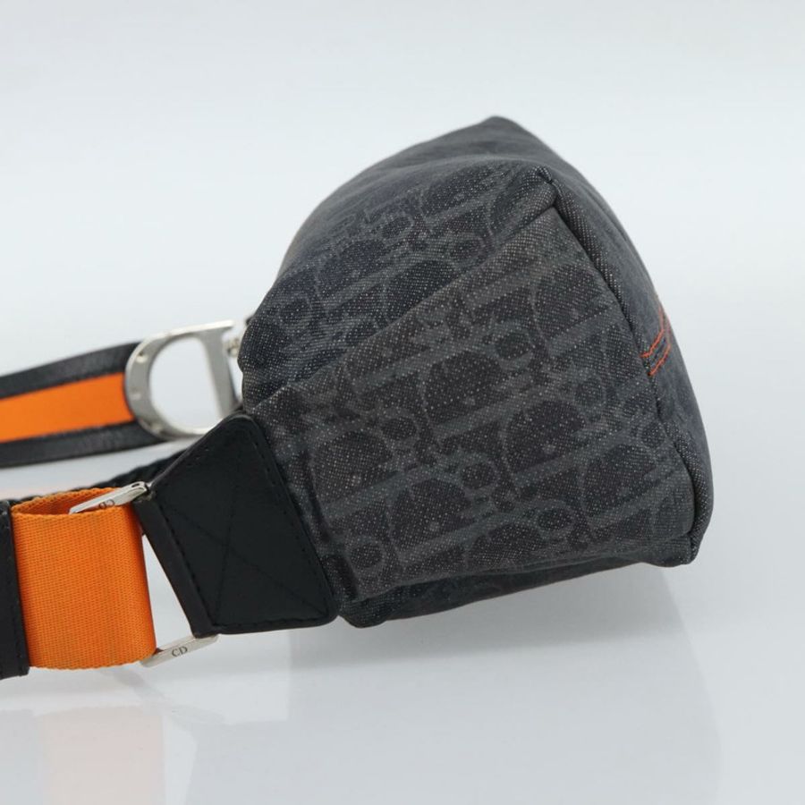 【日本直送】Christian Dior Trotter帆布飛行肩背包 灰色銀色 正品 186198V-2