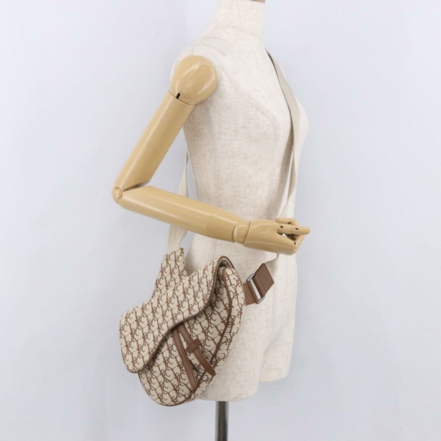 【日本直送】Christian Dior Trotter帆布馬鞍肩背包 米色 銀色 正品 187508SAM-23