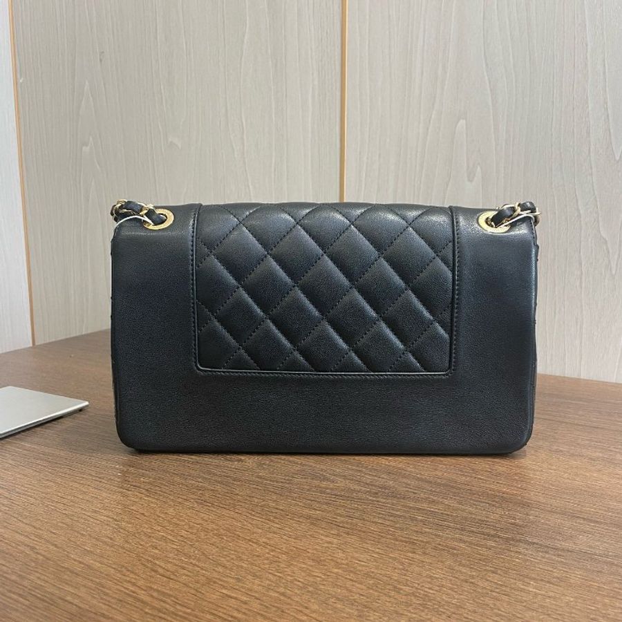 香奈兒/Chanel 黑金牛皮大號 琺瑯扣雙C雙蓋口蓋包-1