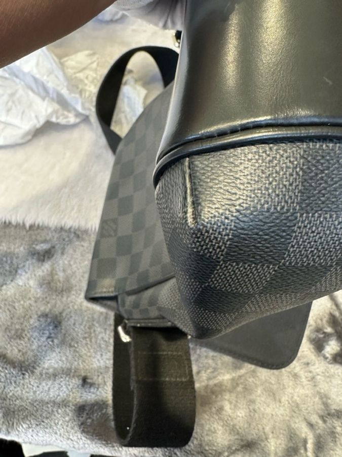 路易威登/Louis Vuitton 皮革 30 x 7 x 23-13