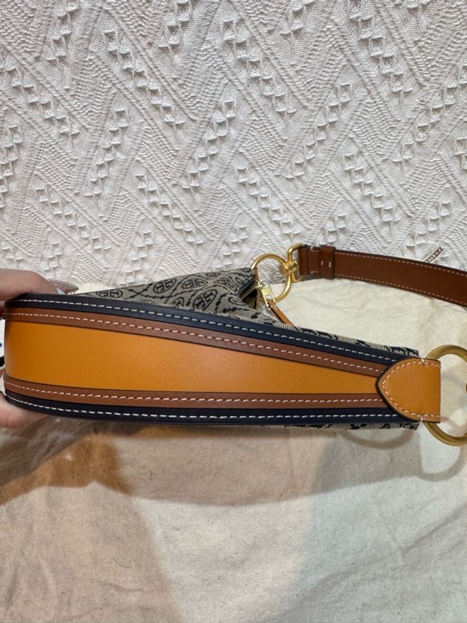 Tory Burch T Monogram 經典老花 緹花半月包 / 腋下包 / Hobo (海軍藍)-8