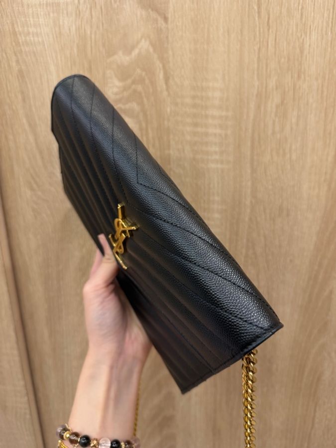 YSL 黑魚子醬牛皮金釦斜背WOC-4