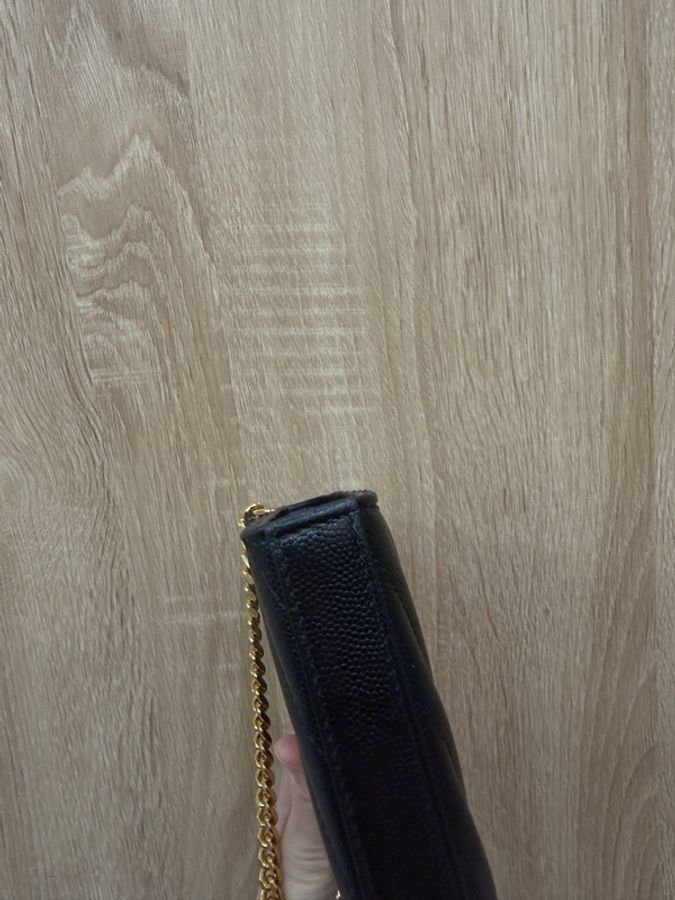 YSL 黑魚子醬牛皮金釦斜背WOC-7
