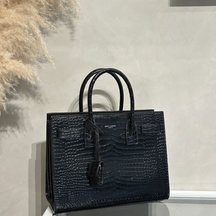 YSL Sac De Jour鱷魚壓紋手提斜背包-2