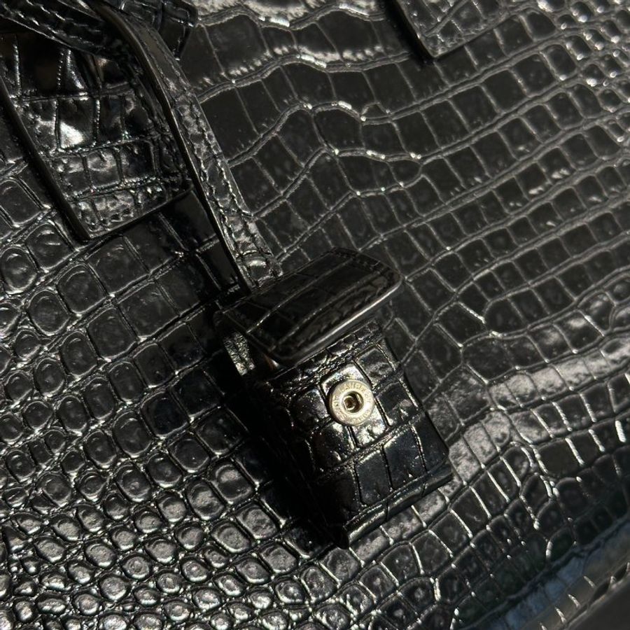 YSL Sac De Jour鱷魚壓紋手提斜背包-11