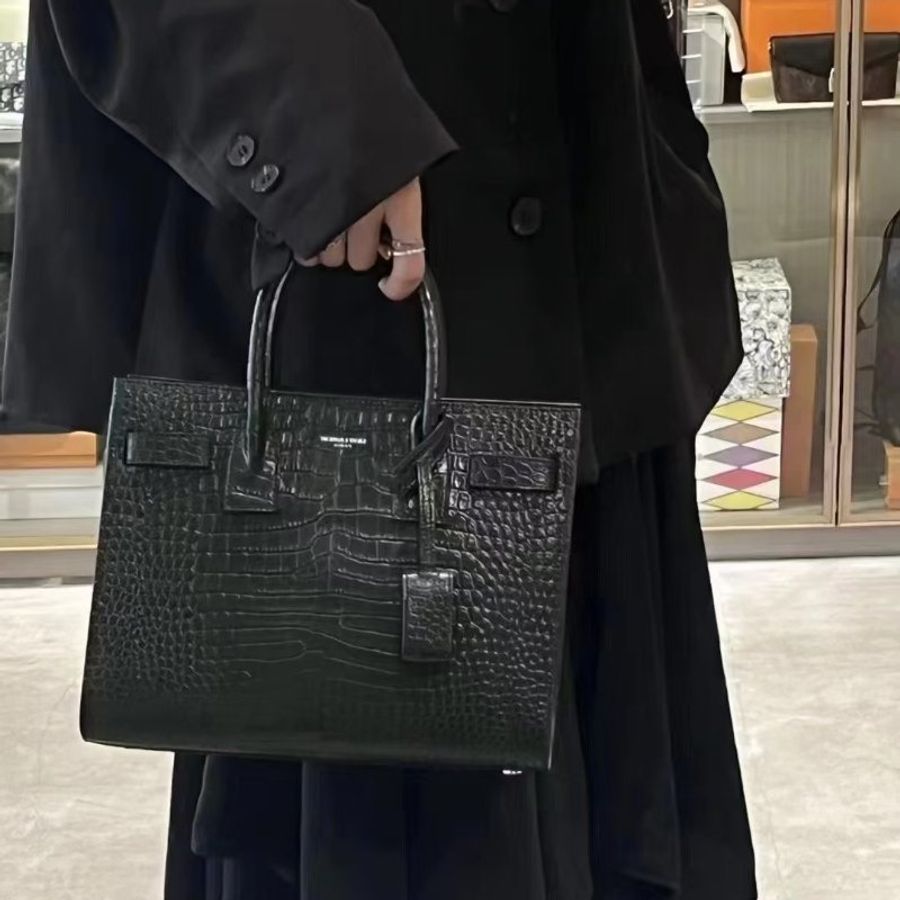 YSL Sac De Jour鱷魚壓紋手提斜背包-14