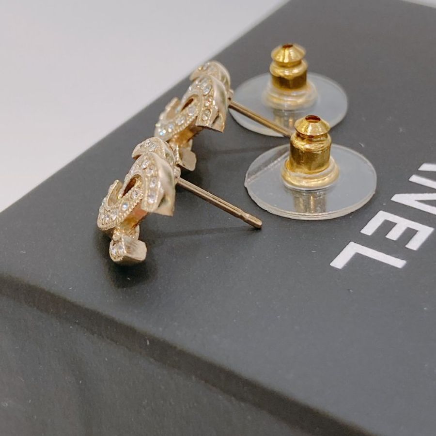 TW4903 Chanel 香奈兒經典迷你CC字耳環 Classic 1.2cm CC Logo Earrings Crystal x GHW-4