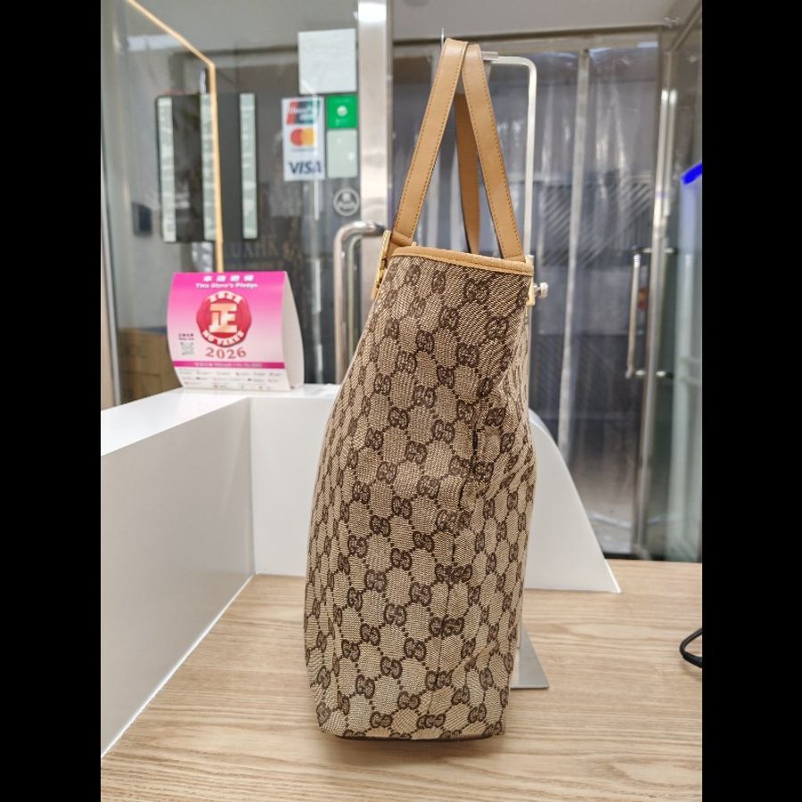 Gucci 直版tote-1