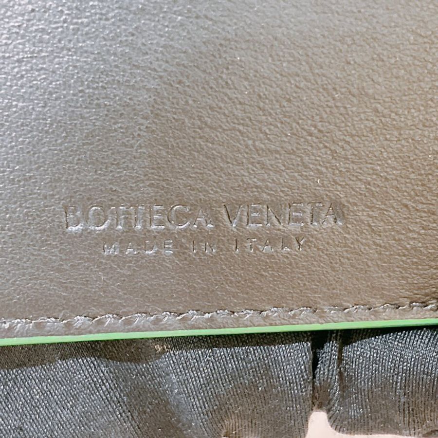 TK2085 寶緹嘉 經典大格仔 兩摺銀包 Bottega Veneta Cassette Wallet Black x Green-15