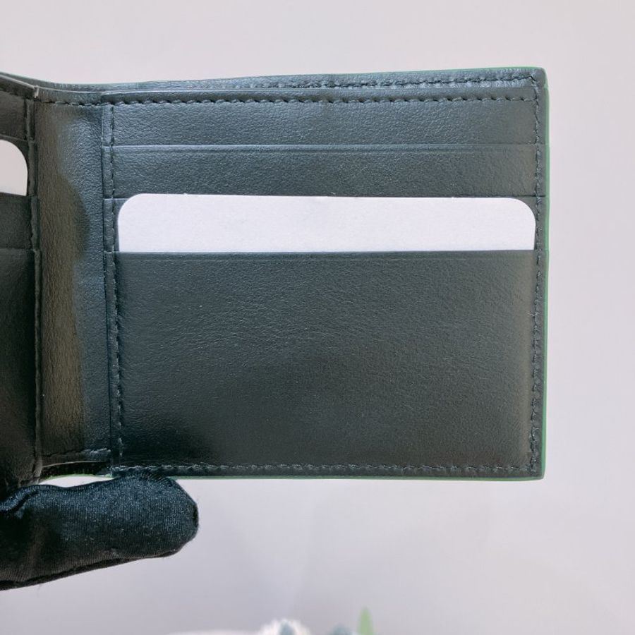 TK2085 寶緹嘉 經典大格仔 兩摺銀包 Bottega Veneta Cassette Wallet Black x Green-16