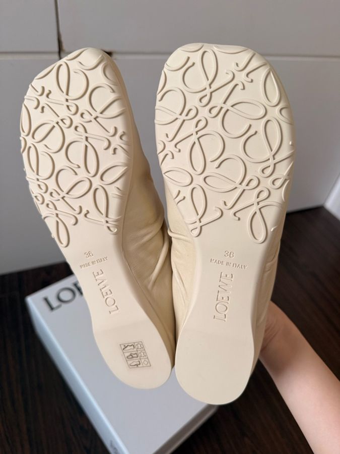 全新Loewe 小羊皮芭蕾舞鞋Pebble EU36-4