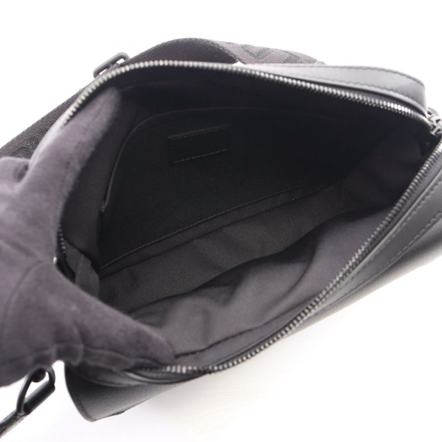 路易威登 Fastline Messenger 肩斜背包 M22482 LV Aerogram Noir-2
