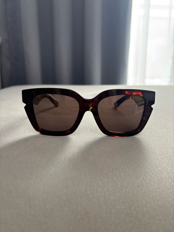 Burberry 方型膠框太陽眼鏡墨鏡4453F 琥珀色-0