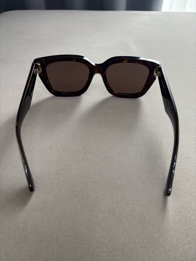 Burberry 方型膠框太陽眼鏡墨鏡4453F 琥珀色-4