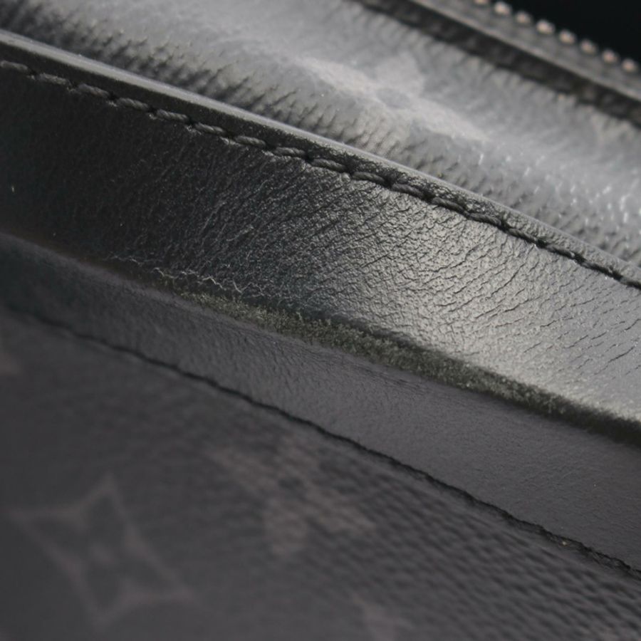 路易威登 Soft Trunk 肩斜背包 M44730 Monogram eclipse Noir-6